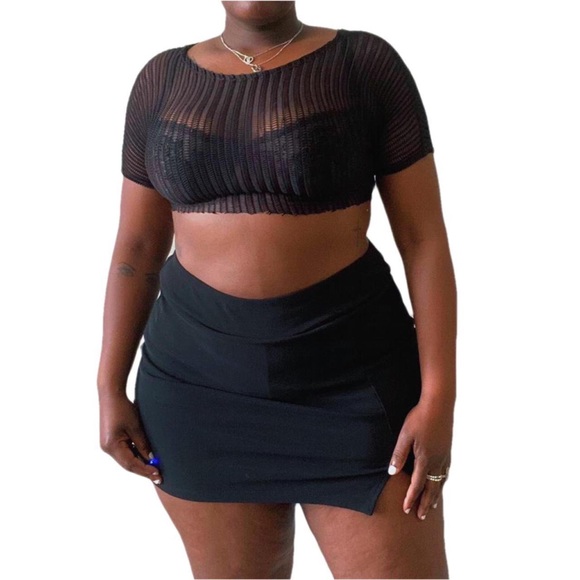 Y2k Body Central Top (SOLD) - Picture 1 of 4